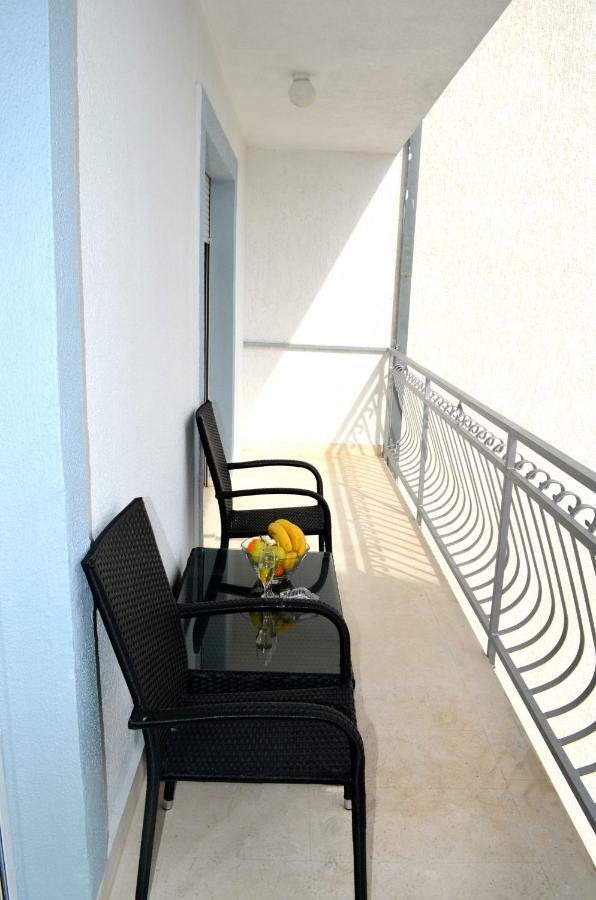 Bridge And Beach Apartments Trogir Luaran gambar