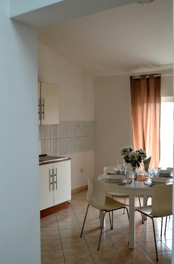 Bridge And Beach Apartments Trogir Luaran gambar
